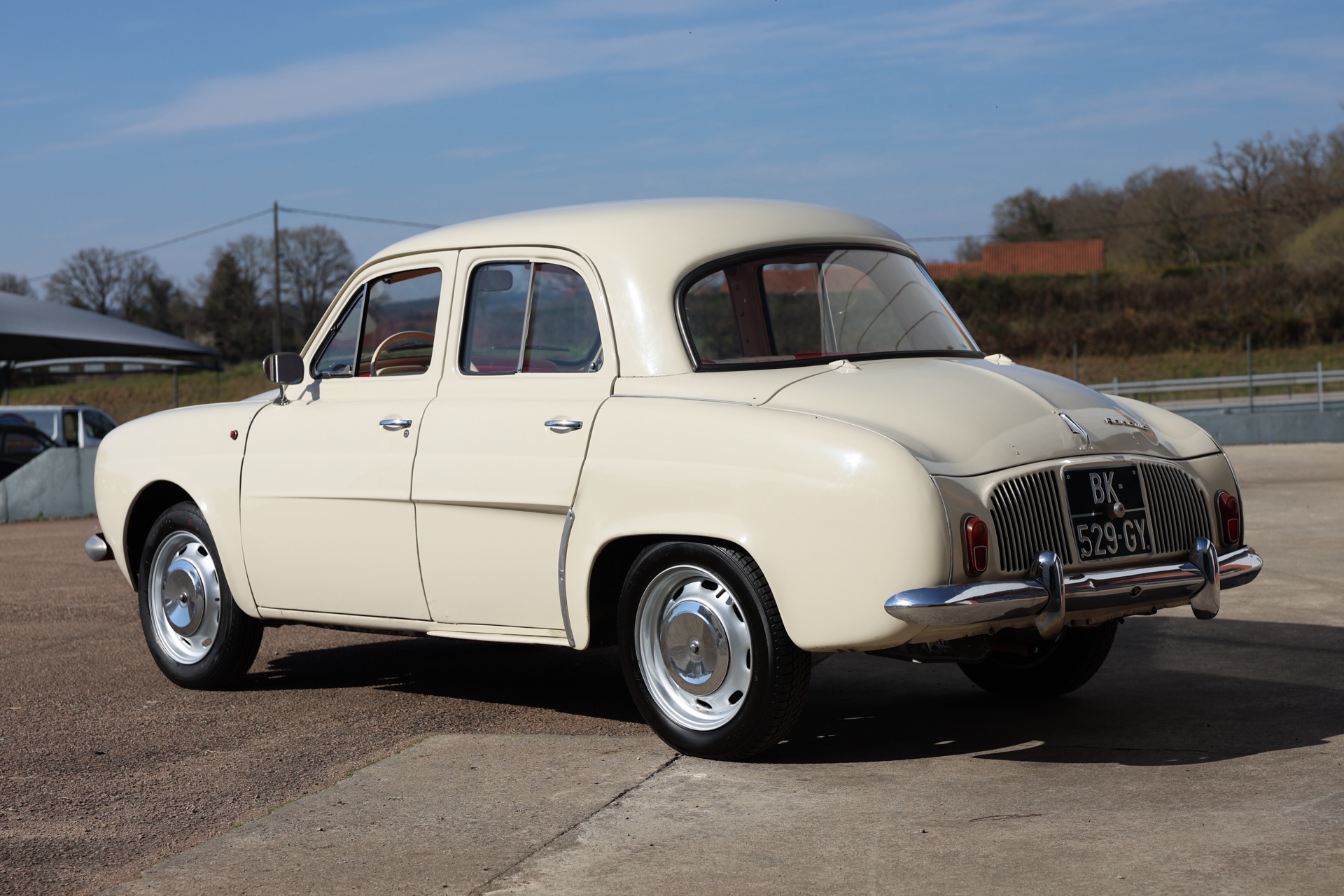 Renault Dauphine Crème 1964 – Image 5