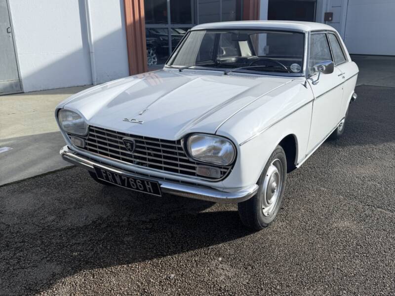 Peugeot 204 Coupé Blanche 1967