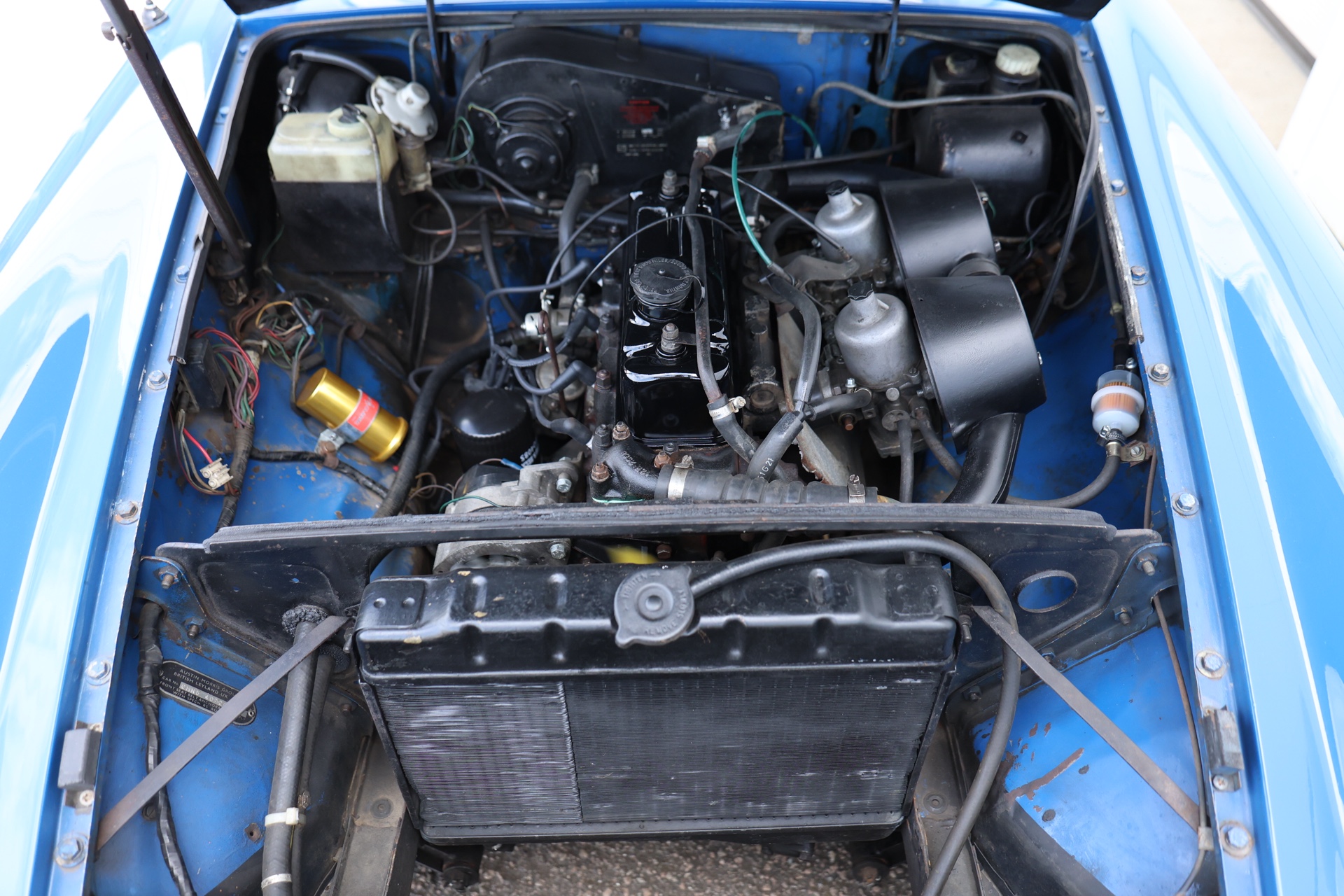 MG B Cabriolet Bleue 1976 – Image 18